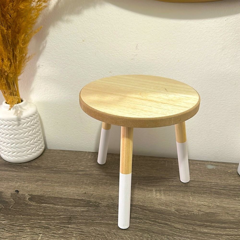 Wood Riser